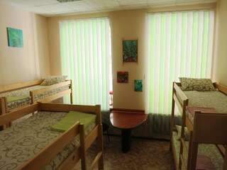 Хостелы Хостел Delil Киев Кровать в общем 8-местном номере-5